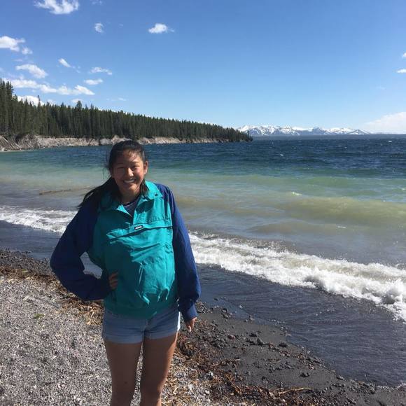 Meet your Posher, Beth - Picture 1 of 1